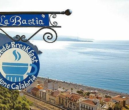 Bed and Breakfast La Bastia à Scilla Extérieur photo