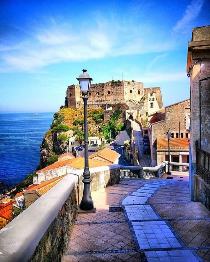 Bed and Breakfast La Bastia à Scilla Extérieur photo